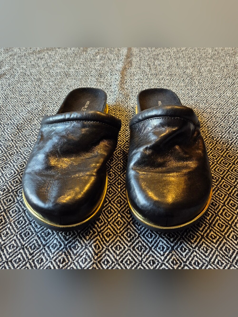 Kelsi Dagger Black And Gold Mules Size 9 - Picture 2 of 10